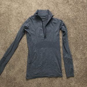 Lululemon grey 1/4 zip shirt